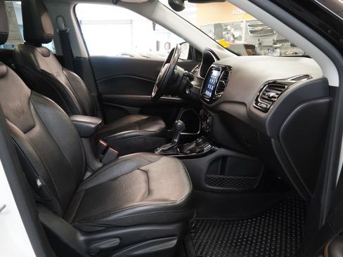 Used 2020 Jeep Compass Limited AWD/4WD image 35