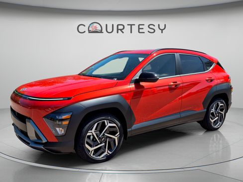 New 2026 Hyundai Kona SEL Premium FWD image 1