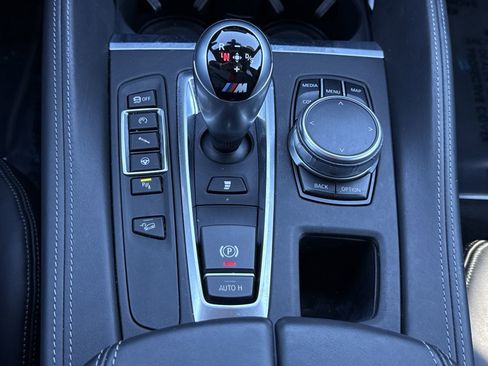 Used 2017 BMW X5 M image 38