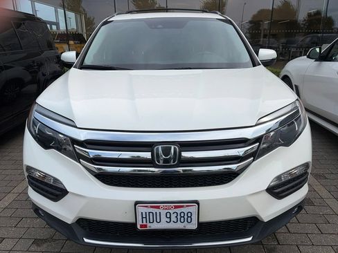 Used 2017 Honda Pilot Elite image 2