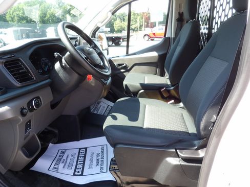 Used 2025 Ford Transit 250 Low Roof w/ Exterior Upgrade Package RWD image 17