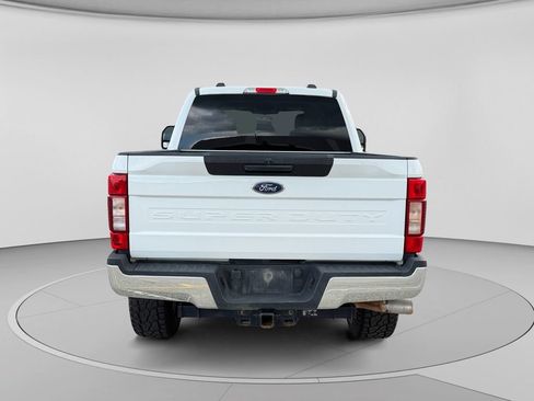 Used 2022 Ford F250 XLT AWD/4WD image 4