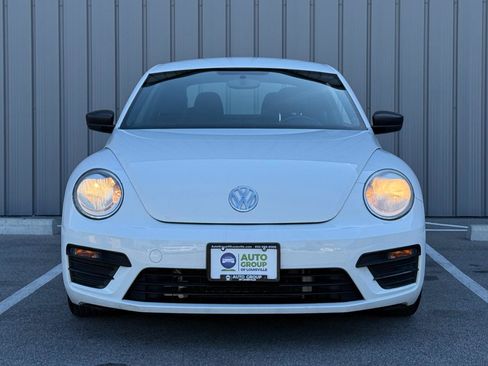 Used 2018 Volkswagen Beetle 2.0T S FWD image 2