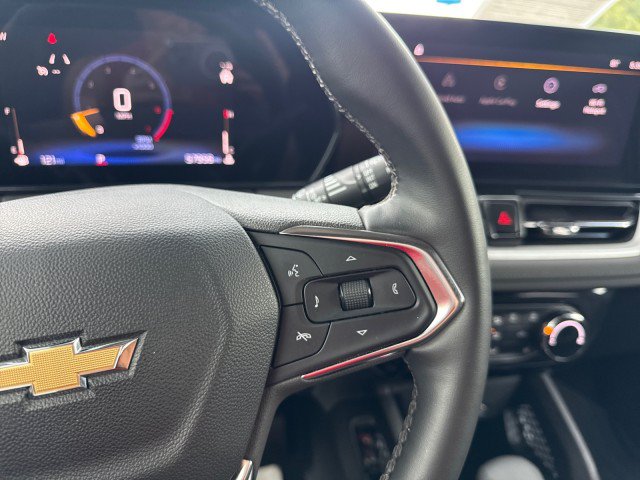 Used 2024 Chevrolet TrailBlazer LT w/ LT Cold Weather Package FWD image 24