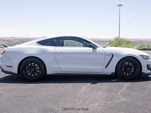 Used 2018 Ford Mustang Shelby GT350 w/ Electronics Package RWD image 9