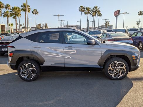 New 2026 Hyundai Kona SEL Premium image 5