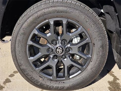 New 2026 Toyota Tundra Platinum image 10