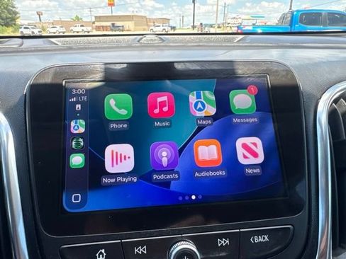 Used 2022 Chevrolet Equinox LT FWD image 6