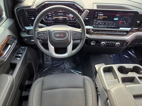 Used 2024 GMC Sierra 1500 Elevation AWD/4WD image 15