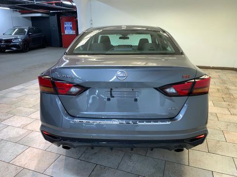 Used 2023 Nissan Altima 2.5 SR w/ SR Premium Package AWD/4WD image 7