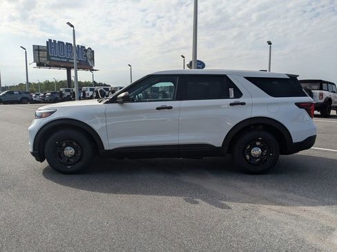 New 2026 Ford Explorer 4WD Police Interceptor image 7