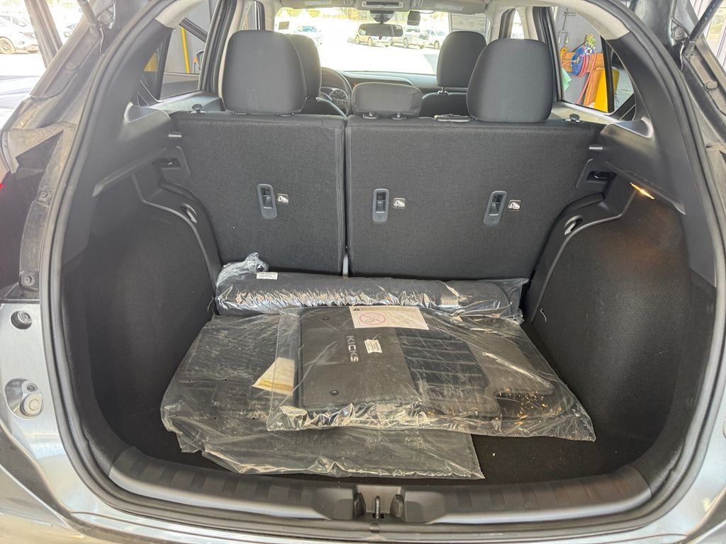 Used 2025 Nissan Kicks Play S FWD image 30