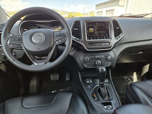 Used 2022 Jeep Cherokee Trailhawk w/ Sound & Nav Group AWD/4WD image 26