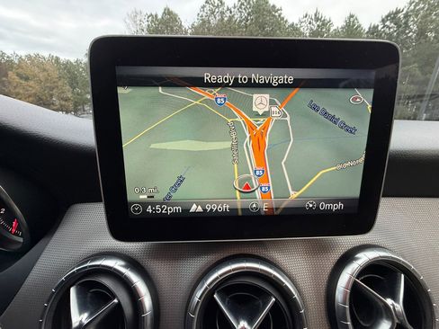 Used 2019 Mercedes-Benz CLA 250 4MATIC image 20