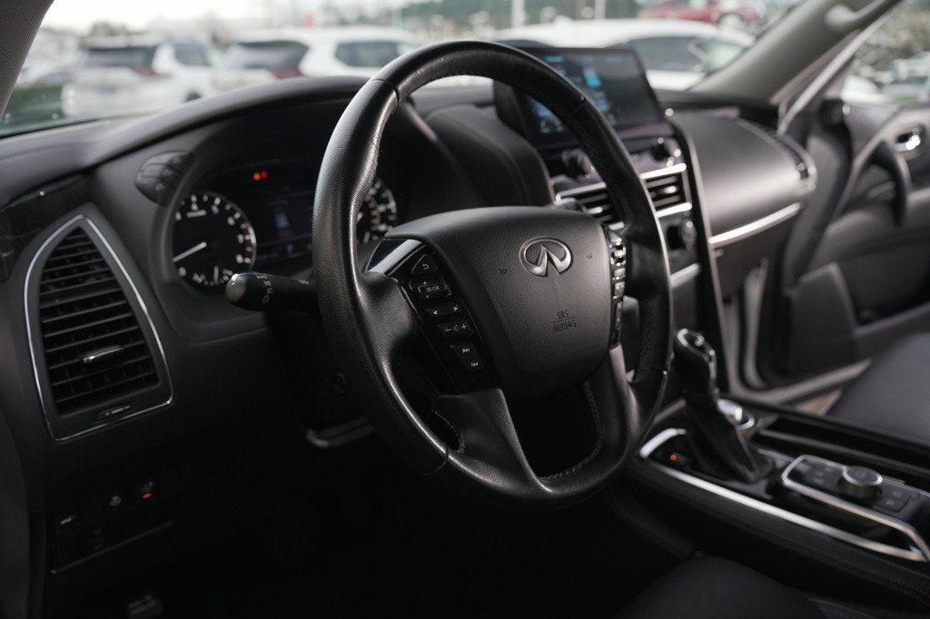 Used 2024 INFINITI QX80 Luxe AWD/4WD image 17
