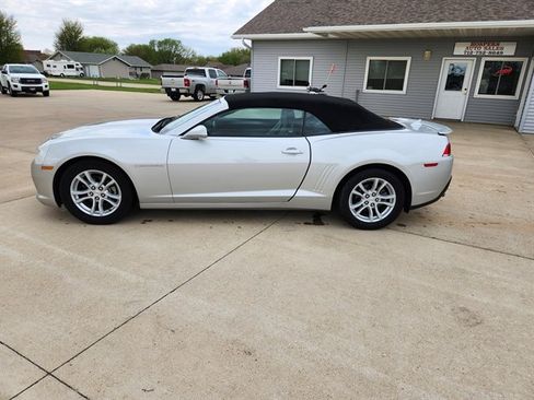 Used 2015 Chevrolet Camaro LT image 4
