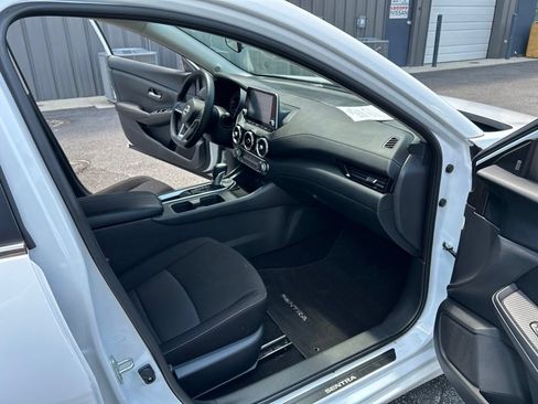 Certified 2025 Nissan Sentra SV FWD image 23