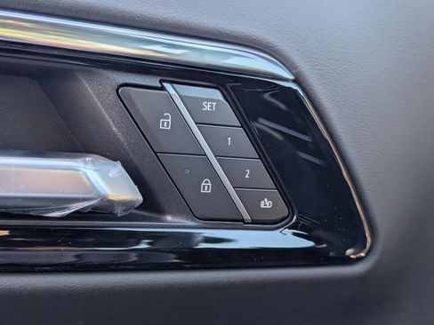 New 2026 Chevrolet Suburban RST w/ Comfort Package image 18