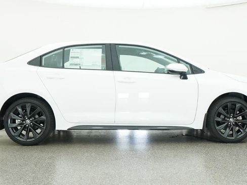 New 2026 Toyota Corolla XSE FWD image 27