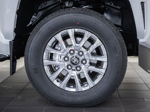 New 2026 Toyota Tacoma Limited AWD/4WD image 17