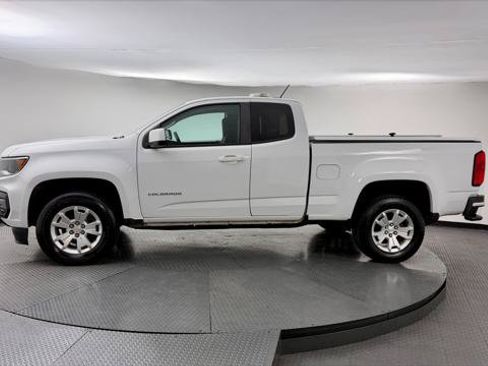 Used 2022 Chevrolet Colorado LT w/ Fleet Safety Package RWD image 3