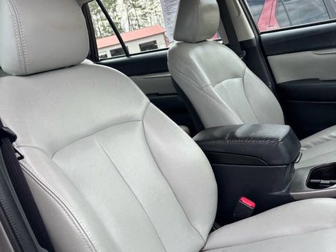 Used 2011 Subaru Outback 2.5i image 26