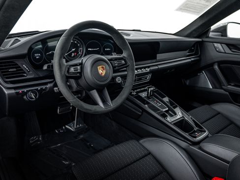 Certified 2024 Porsche 911 Carrera T image 4