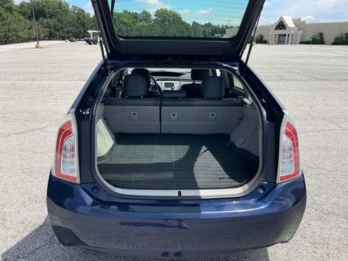 Used 2015 Toyota Prius Four FWD image 25