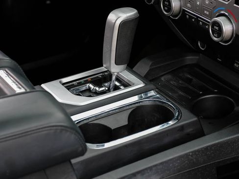 Used 2016 Toyota Tundra Platinum image 23