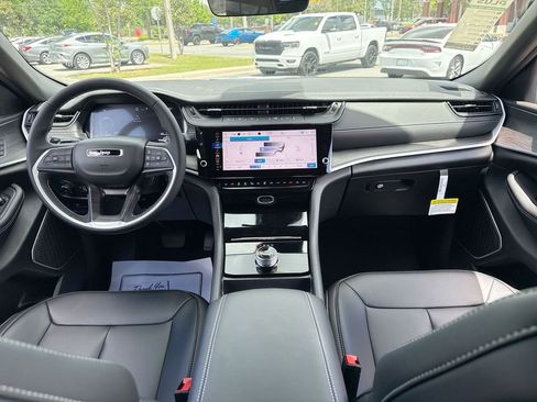 New 2026 Jeep Grand Cherokee L Limited RWD image 27