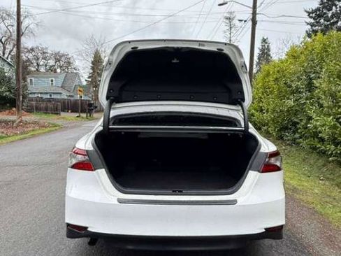 Used 2023 Toyota Camry LE FWD image 13