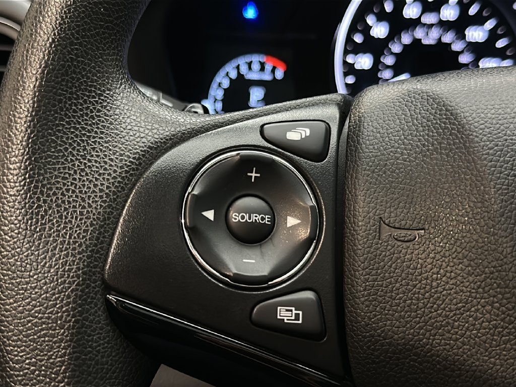 Used 2021 Honda HR-V EX image 26
