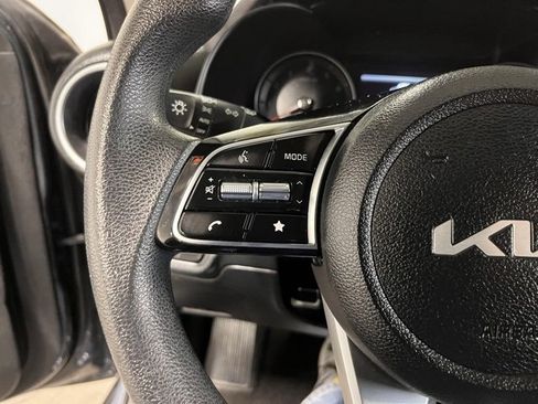 Used 2023 Kia Forte LXS image 25