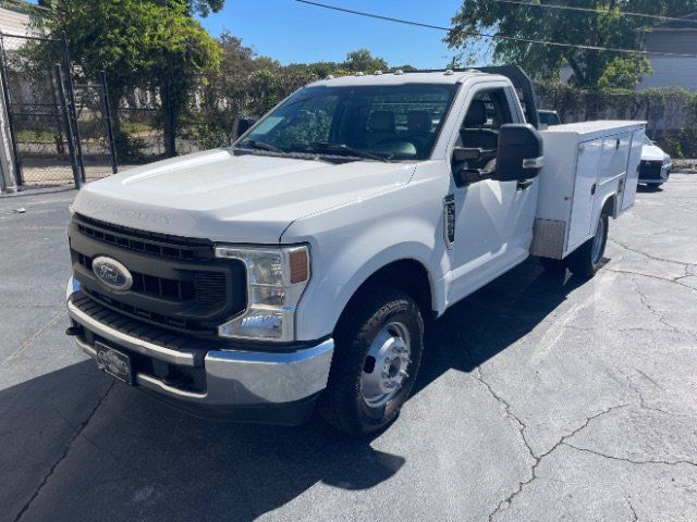 Used 2020 Ford F350 XL w/ Power Equipment Group RWD image 2