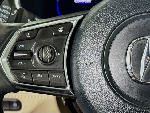 Used 2022 Acura MDX w/ Advance Package AWD/4WD image 11