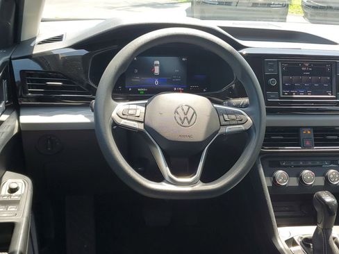 Used 2022 Volkswagen Taos S AWD/4WD image 11