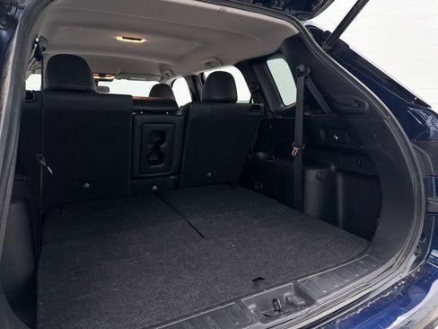 Used 2023 Mitsubishi Outlander SE image 34