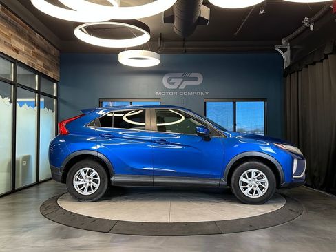 Used 2018 Mitsubishi Eclipse Cross ES image 2