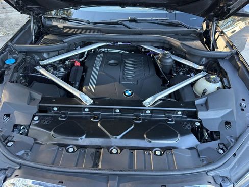 Used 2023 BMW X5 sDrive40i image 12