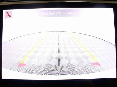 Used 2022 Jeep Grand Cherokee Limited 4xe image 3