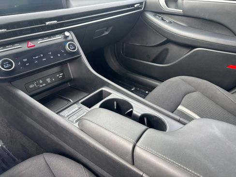 Used 2024 Hyundai Sonata SEL FWD image 25