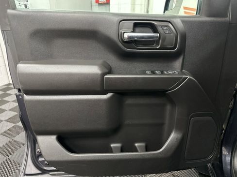 Used 2022 Chevrolet Silverado 1500 Custom Trail Boss image 16