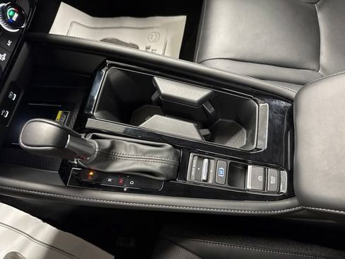 Certified 2023 Honda Accord Touring image 38
