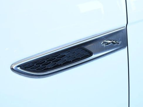 Used 2022 Jaguar F-PACE S AWD/4WD image 6