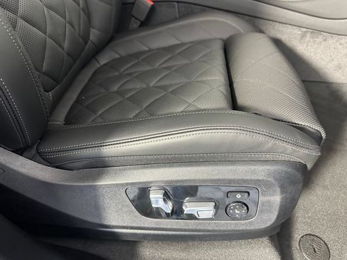 Used 2026 BMW X5 sDrive40i w/ Climate Comfort Package RWD image 33