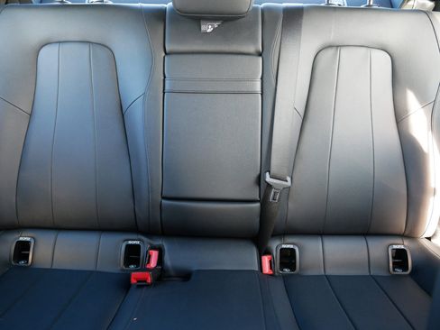 Used 2021 Mercedes-Benz CLA 250 CLA 250 image 13