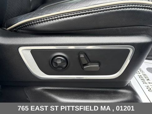 Used 2021 RAM 1500 Laramie AWD/4WD image 16