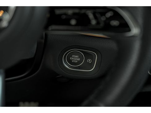 Certified 2025 Mercedes-Benz GLS 450 4MATIC image 18