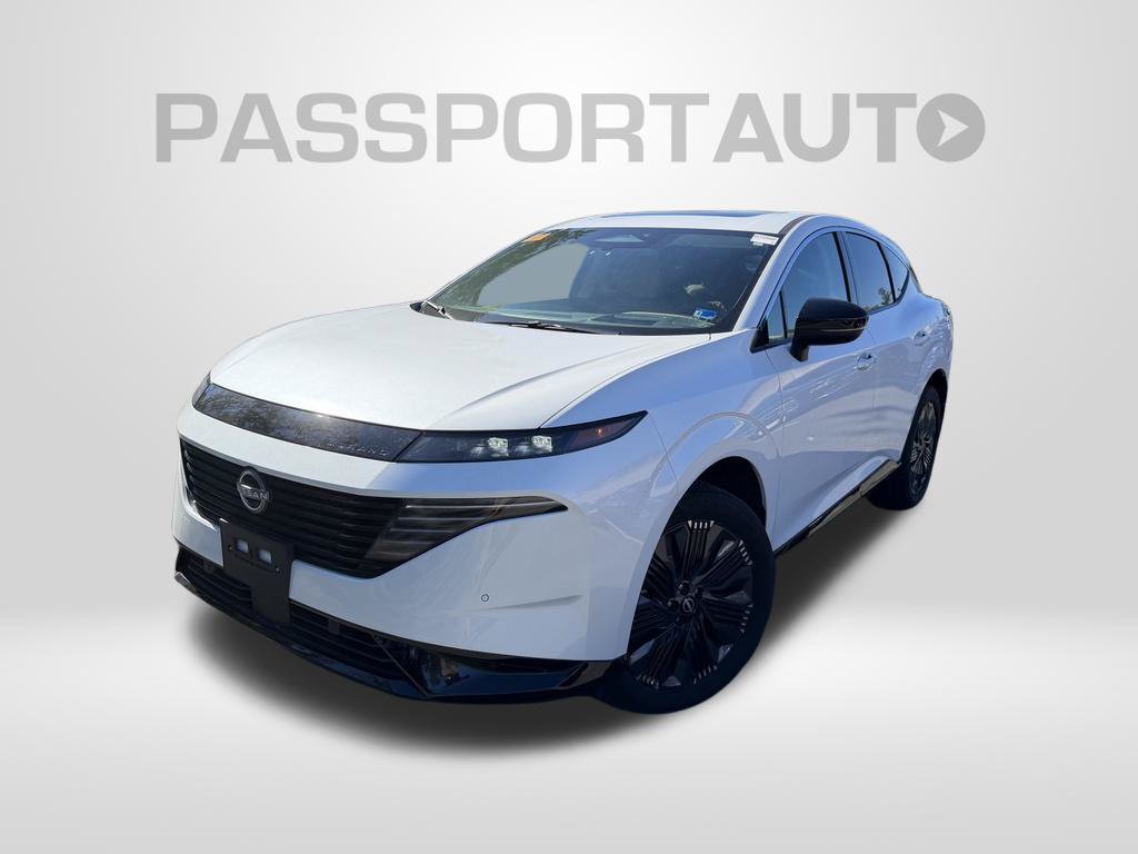 Used 2025 Nissan Murano Platinum w/ Cargo Package AWD/4WD image 1