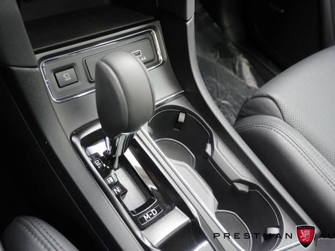 Used 2025 Subaru Ascent Bronze Edition AWD/4WD image 44